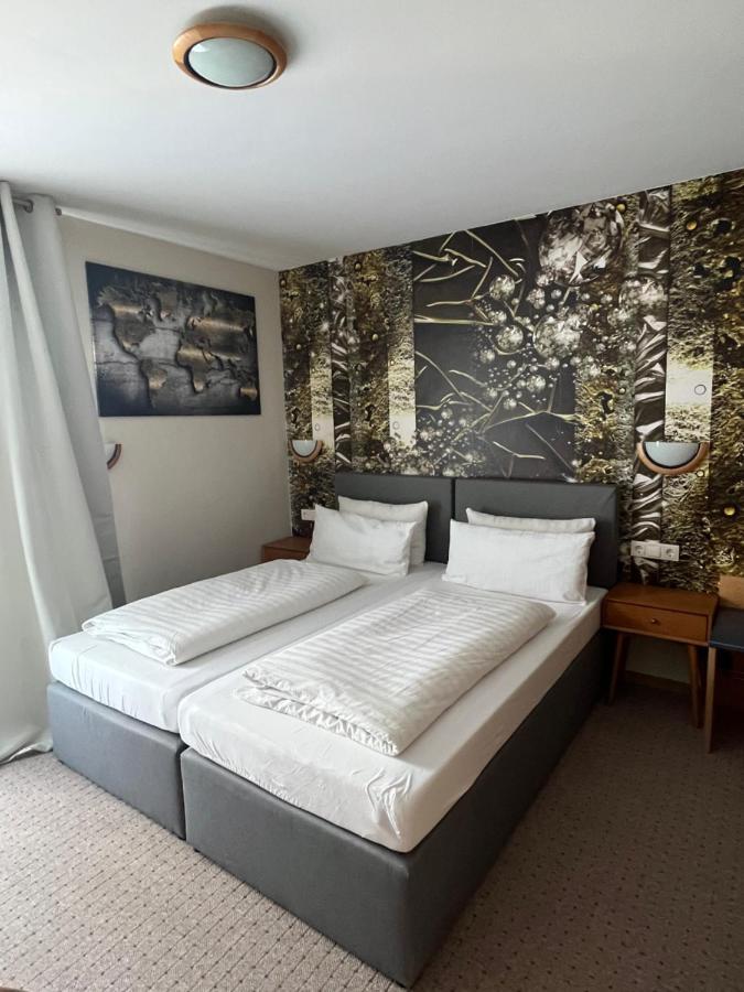 Hotel Aggertal Gummersbach Bagian luar foto