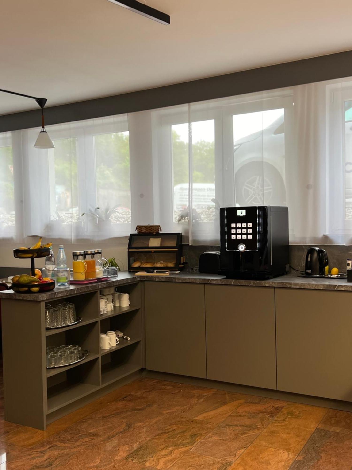 Hotel Aggertal Gummersbach Bagian luar foto