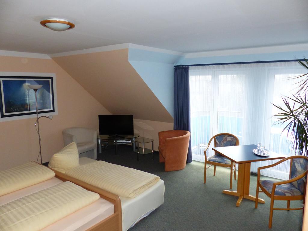 Hotel Aggertal Gummersbach Bagian luar foto